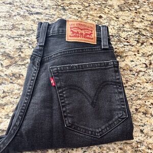 Levi's wedgie straight Jean,inseam cut to a 25. Worn once.